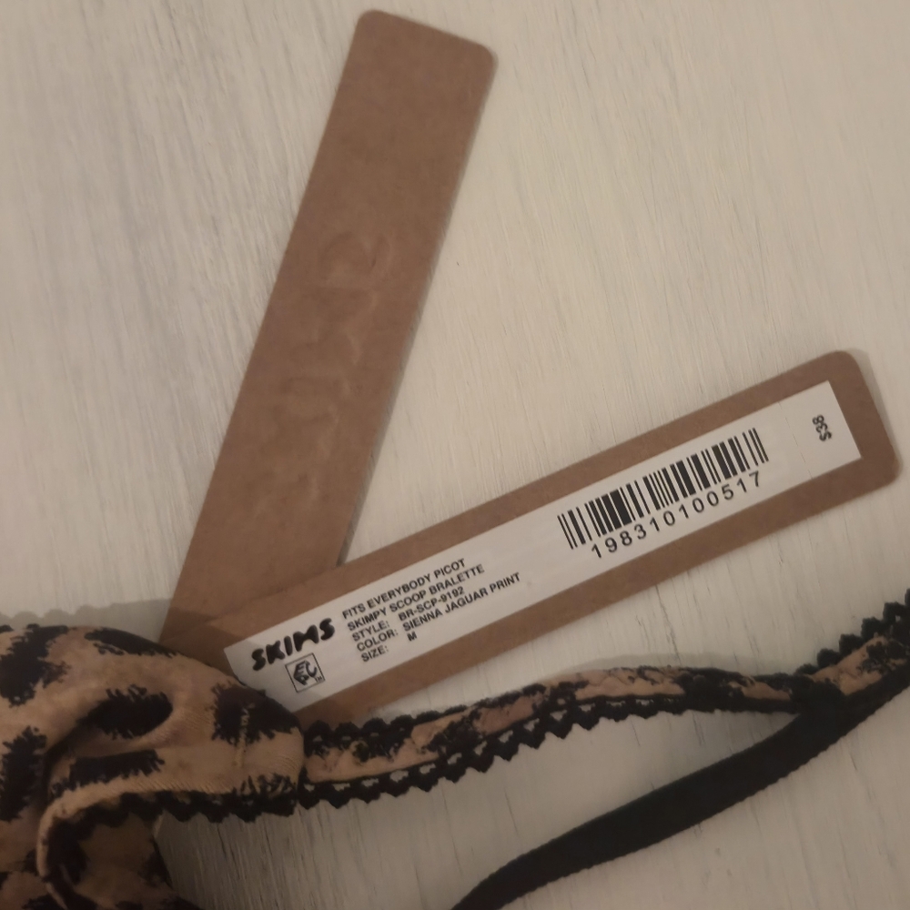SKIMS Sienna Jaguar Skimpy Picot Scoop Bralette - Picture 2 of 12